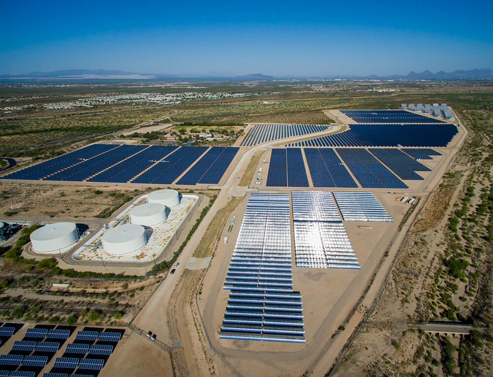 Amonix array at UA Tech Park